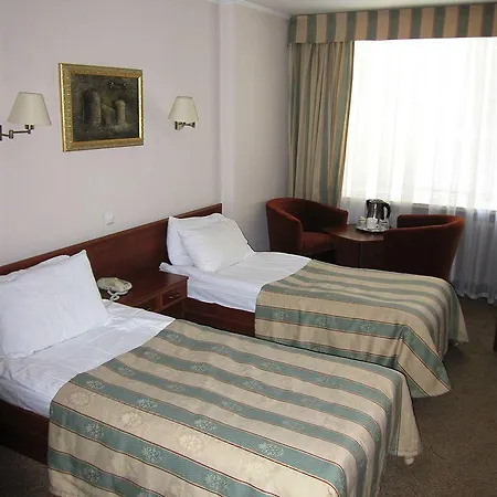 Готель Conference Suputnyk 4*